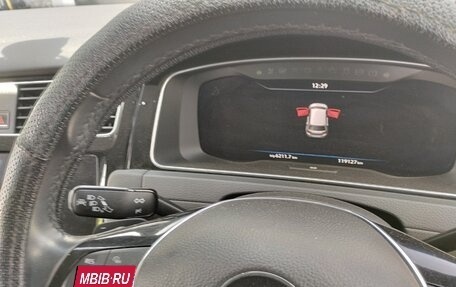 Volkswagen Golf VII, 2017 год, 1 740 000 рублей, 2 фотография