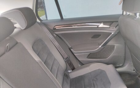 Volkswagen Golf VII, 2017 год, 1 740 000 рублей, 12 фотография