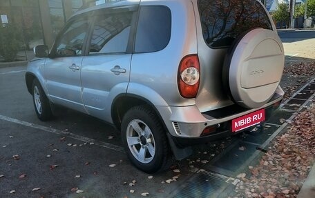 Chevrolet Niva I рестайлинг, 2019 год, 870 000 рублей, 6 фотография