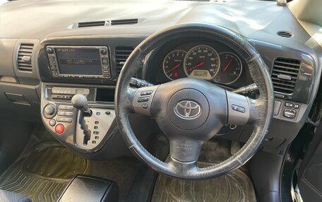Toyota Wish II, 2004 год, 850 000 рублей, 8 фотография