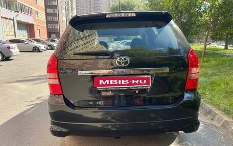 Toyota Wish II, 2004 год, 850 000 рублей, 3 фотография