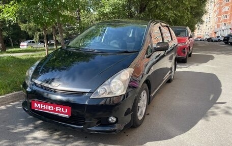 Toyota Wish II, 2004 год, 850 000 рублей, 2 фотография