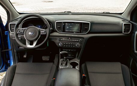 KIA Sportage IV рестайлинг, 2019 год, 1 895 000 рублей, 16 фотография