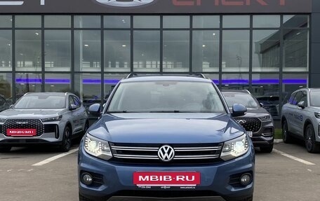 Volkswagen Tiguan I, 2012 год, 1 359 000 рублей, 2 фотография