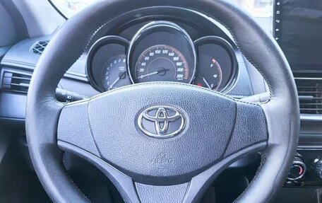 Toyota Yaris XP150 рестайлинг, 2021 год, 1 200 000 рублей, 9 фотография