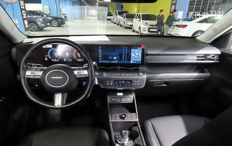 Hyundai Kona, 2025 год, 2 400 000 рублей, 7 фотография