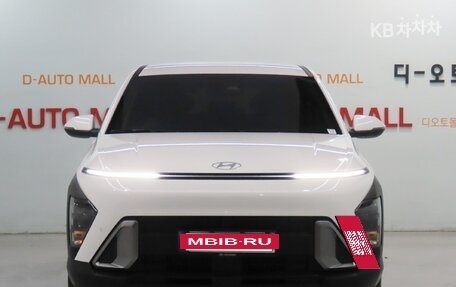 Hyundai Kona, 2025 год, 2 400 000 рублей, 2 фотография