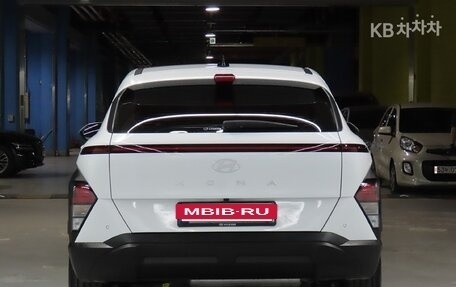 Hyundai Kona, 2025 год, 2 400 000 рублей, 3 фотография