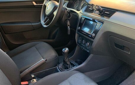 Skoda Rapid I, 2017 год, 1 210 000 рублей, 9 фотография