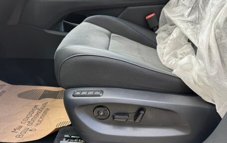 Volkswagen Tiguan, 2025 год, 4 950 000 рублей, 7 фотография