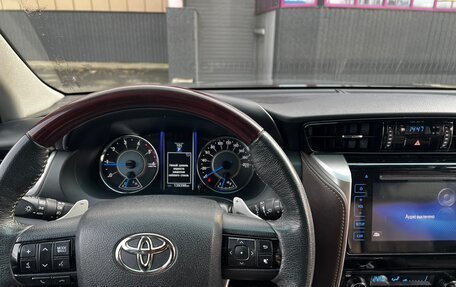 Toyota Fortuner II, 2018 год, 2 750 000 рублей, 8 фотография