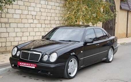 Mercedes-Benz E-Класс AMG, 1998 год, 1 550 000 рублей, 2 фотография