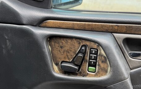 Mercedes-Benz E-Класс AMG, 1998 год, 1 550 000 рублей, 26 фотография