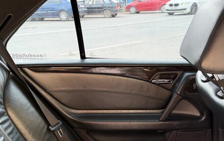 Mercedes-Benz E-Класс AMG, 1998 год, 1 550 000 рублей, 39 фотография