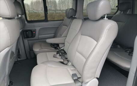 Hyundai Grand Starex Grand Starex I рестайлинг 2, 2008 год, 1 100 000 рублей, 10 фотография