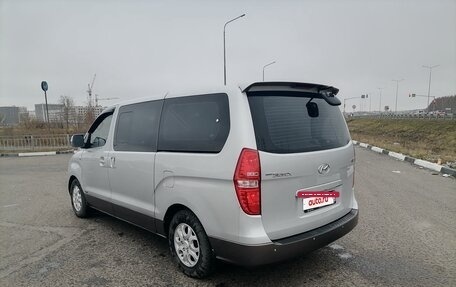 Hyundai Grand Starex Grand Starex I рестайлинг 2, 2008 год, 1 100 000 рублей, 4 фотография