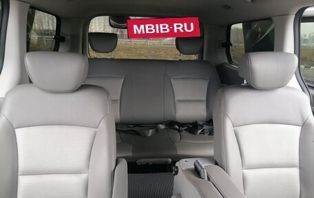 Hyundai Grand Starex Grand Starex I рестайлинг 2, 2008 год, 1 100 000 рублей, 19 фотография