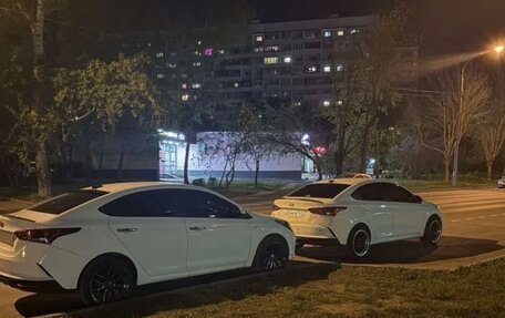 Hyundai Solaris II рестайлинг, 2018 год, 800 000 рублей, 7 фотография