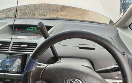 Toyota Opa I рестайлинг, 2001 год, 490 000 рублей, 9 фотография