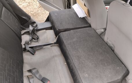 Toyota Opa I рестайлинг, 2001 год, 490 000 рублей, 12 фотография