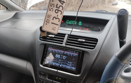 Toyota Opa I рестайлинг, 2001 год, 490 000 рублей, 8 фотография