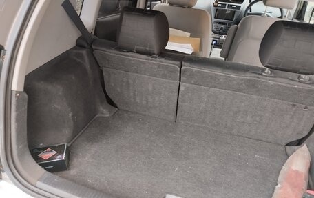 Toyota Opa I рестайлинг, 2001 год, 490 000 рублей, 10 фотография