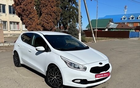 KIA cee'd III, 2014 год, 1 250 000 рублей, 2 фотография