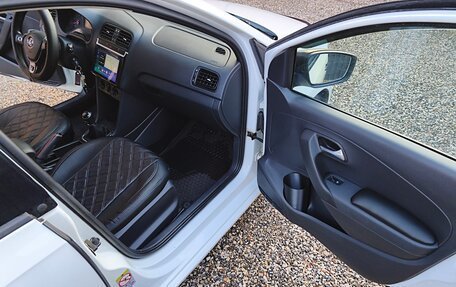 Volkswagen Polo VI (EU Market), 2017 год, 970 000 рублей, 16 фотография