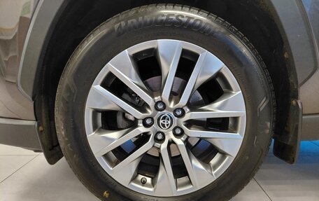 Toyota RAV4, 2020 год, 3 870 000 рублей, 6 фотография