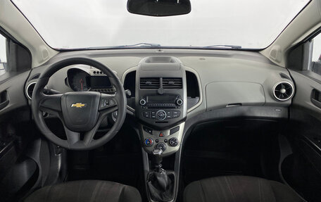 Chevrolet Aveo III, 2014 год, 777 000 рублей, 9 фотография