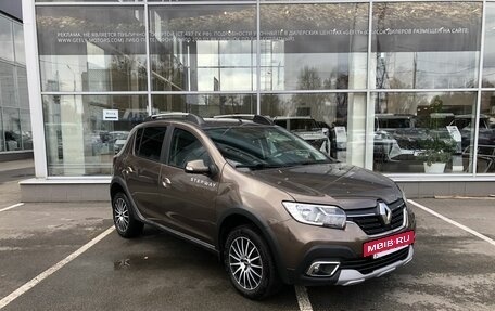 Renault Sandero II рестайлинг, 2019 год, 1 247 500 рублей, 3 фотография