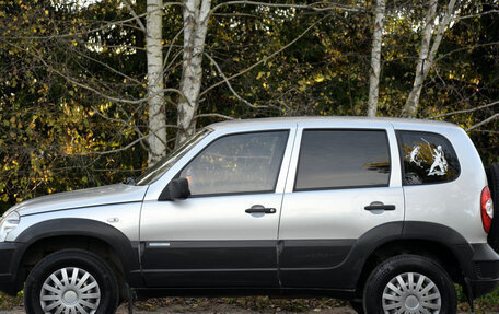 Chevrolet Niva I рестайлинг, 2011 год, 470 000 рублей, 4 фотография