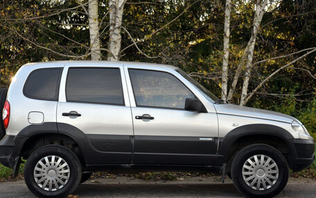 Chevrolet Niva I рестайлинг, 2011 год, 470 000 рублей, 8 фотография