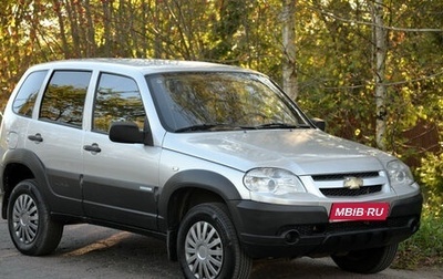 Chevrolet Niva I рестайлинг, 2011 год, 470 000 рублей, 1 фотография
