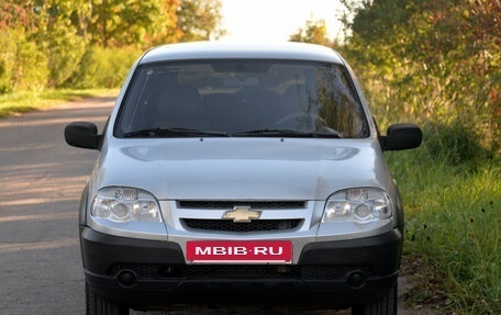 Chevrolet Niva I рестайлинг, 2011 год, 470 000 рублей, 16 фотография