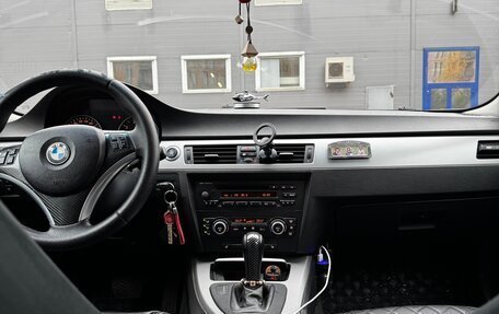 BMW 3 серия, 2007 год, 680 000 рублей, 9 фотография