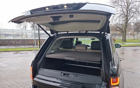Land Rover Range Rover IV рестайлинг, 2019 год, 7 420 000 рублей, 9 фотография