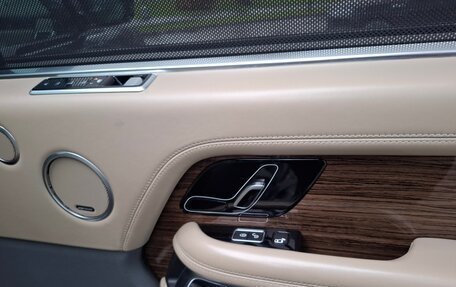 Land Rover Range Rover IV рестайлинг, 2019 год, 7 420 000 рублей, 26 фотография