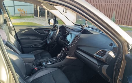 Subaru Forester, 2018 год, 2 200 000 рублей, 5 фотография