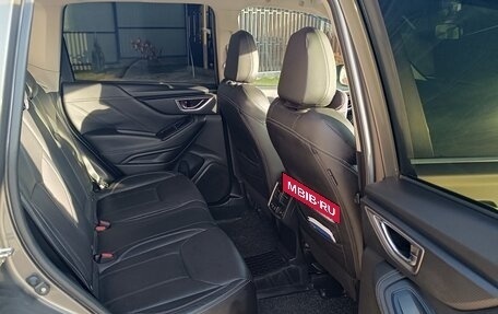 Subaru Forester, 2018 год, 2 200 000 рублей, 6 фотография