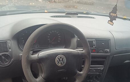 Volkswagen Golf IV, 2002 год, 350 000 рублей, 6 фотография