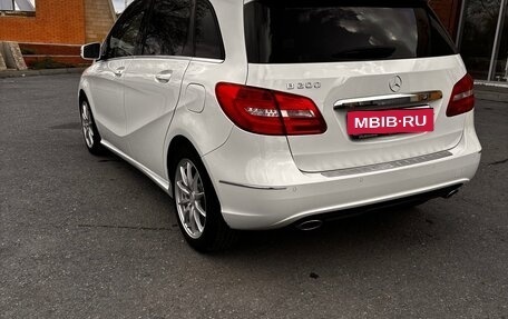 Mercedes-Benz B-Класс, 2013 год, 1 220 000 рублей, 6 фотография