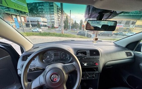 Volkswagen Polo VI (EU Market), 2011 год, 750 000 рублей, 4 фотография