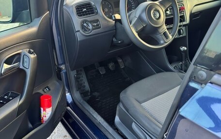 Volkswagen Polo VI (EU Market), 2011 год, 750 000 рублей, 6 фотография