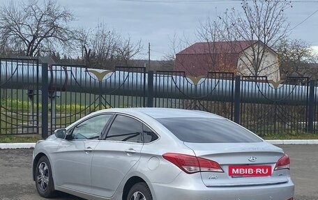 Hyundai i40 I рестайлинг, 2014 год, 950 000 рублей, 10 фотография