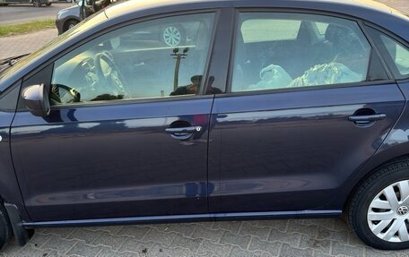 Volkswagen Polo VI (EU Market), 2011 год, 750 000 рублей, 20 фотография