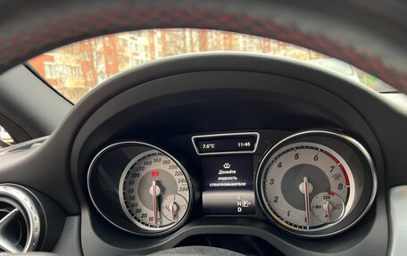 Mercedes-Benz GLA, 2015 год, 2 000 000 рублей, 14 фотография