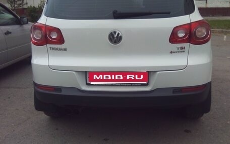 Volkswagen Tiguan I, 2011 год, 800 000 рублей, 3 фотография