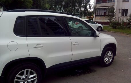 Volkswagen Tiguan I, 2011 год, 800 000 рублей, 17 фотография