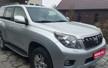 Toyota Land Cruiser Prado 150 рестайлинг 2, 2011 год, 3 650 000 рублей, 4 фотография